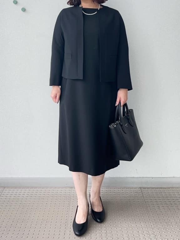 Asamiさんの「DRESSTERIOR｜【セットアップ可】ブラックフォーマルワンピース」を使ったコーディネート