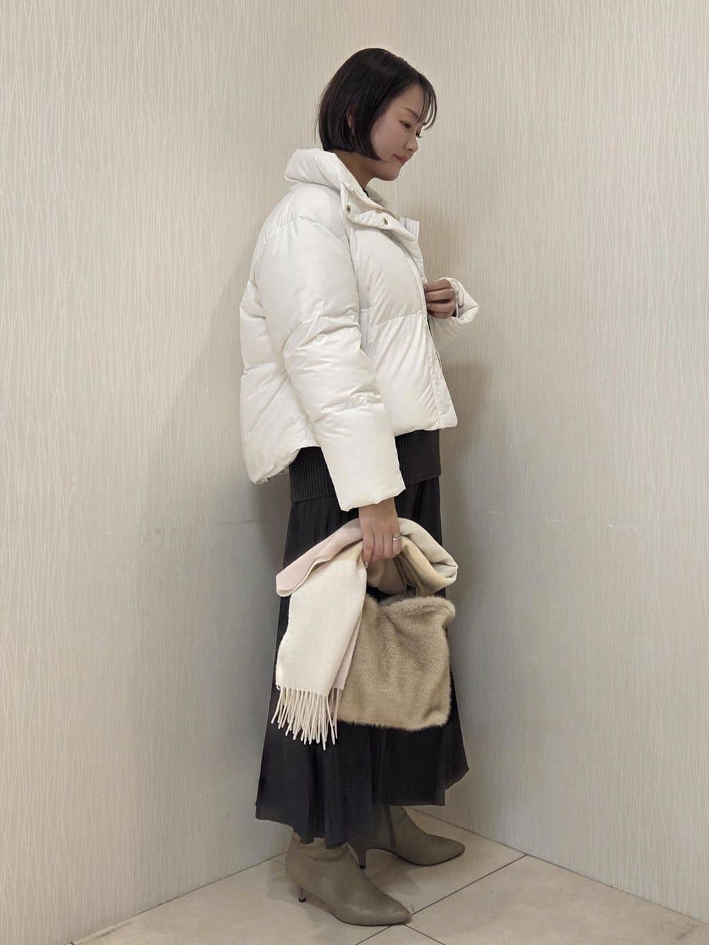 naokoさんの「UNTITLED｜【トレンド/撥水機能/防寒】ショートダウンコート」を使ったコーディネート