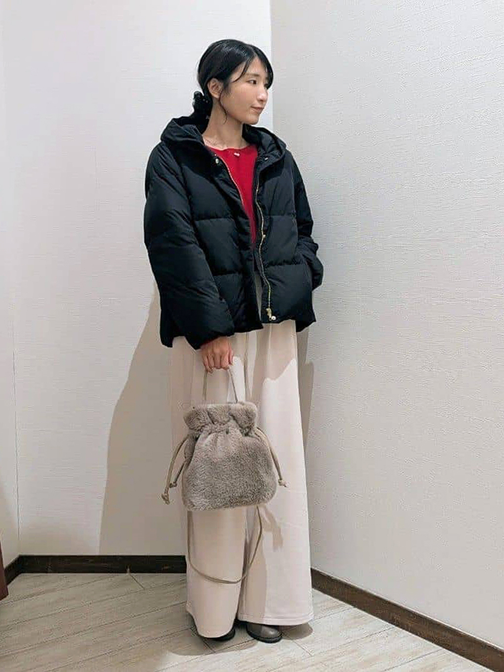 asa.さんの「SHOO･LA･RUE｜【撥水/洗える】ショートフーディーダウン」を使ったコーディネート