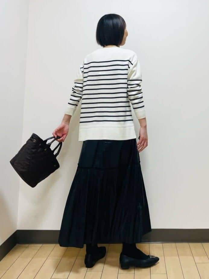Riiさんの「Reflect｜【腰周りすっきり◎】プリーツギャザースカート」を使ったコーディネート
