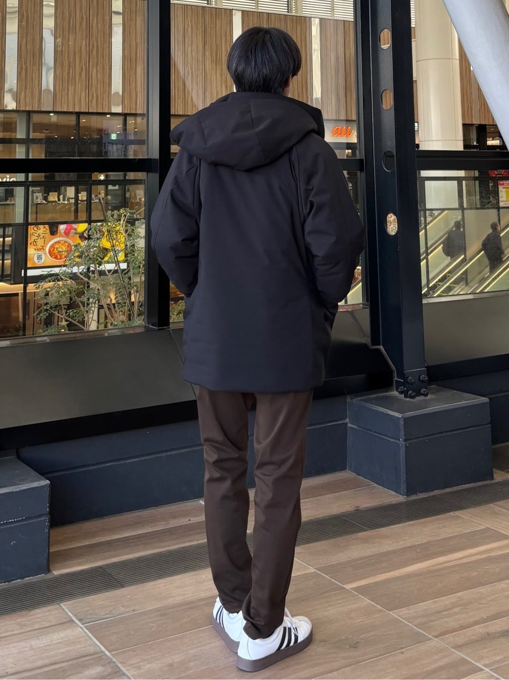 うらしーさんの「THE SHOP TK｜【軽くて、暖かい】SORONA／ソロナ 中綿ブルゾン 防風/軽量/洗濯機OK/フード脱着可」を使ったコーディネート