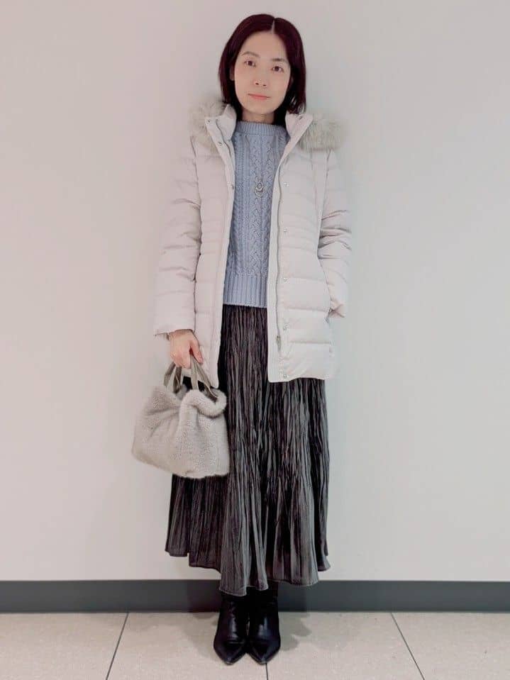 Ayaさんの「UNTITLED｜【はっ水機能/フード取り外し可】ミディダウンコート」を使ったコーディネート