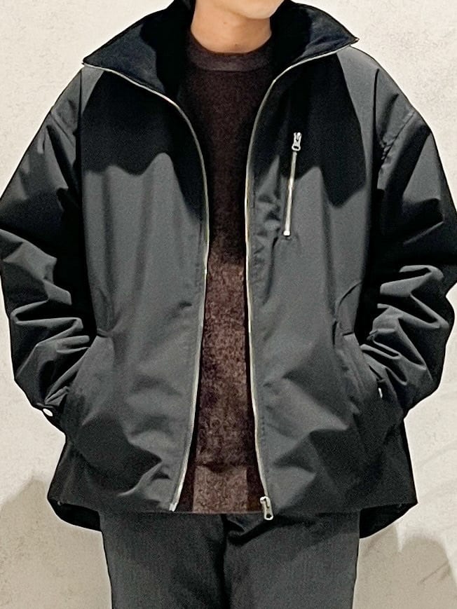 SHI-MAさんの「THE SHOP TK｜【包み込まれるような柔らかさ】配色モールニット 洗濯機OK」を使ったコーディネート
