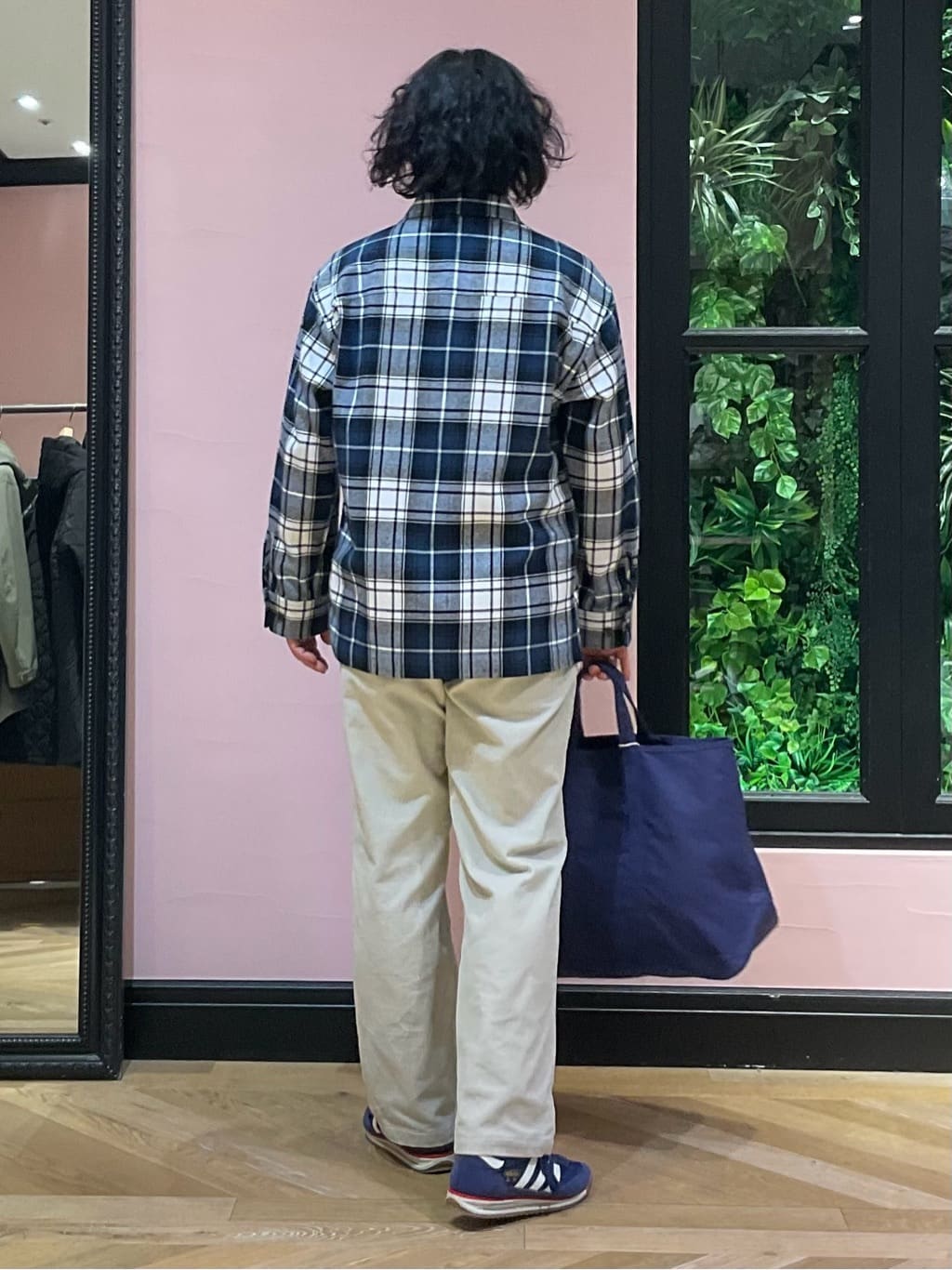 Nagaseさんの「DRESSTERIOR｜コーデュロイパンツ」を使ったコーディネート