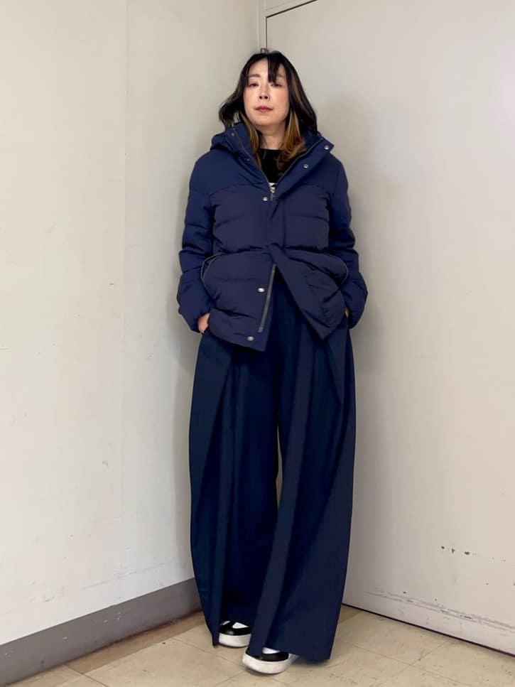 iwさんの「TAKEO KIKUCHI｜カラーコンビ ダウンブルゾン」を使ったコーディネート