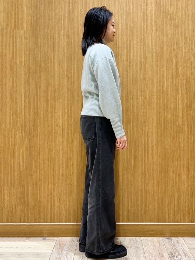 aさんの「OPAQUE.CLIP｜選べる2丈 ハイネックカラーミックスラメニット【洗濯機OK】」を使ったコーディネート