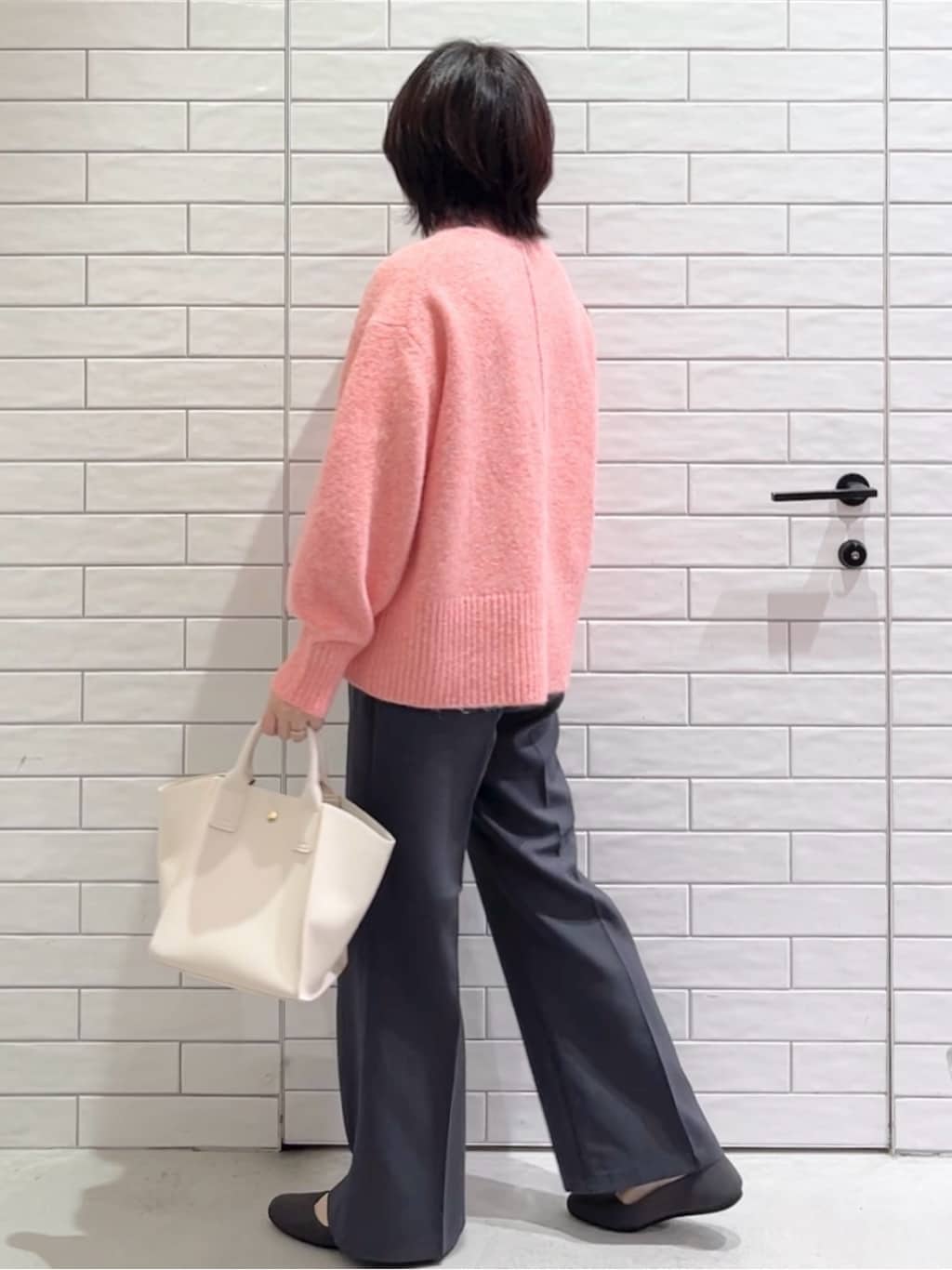 しおりさんの「OPAQUE.CLIP｜ふわふわハイネックニット【洗濯機OK】」を使ったコーディネート
