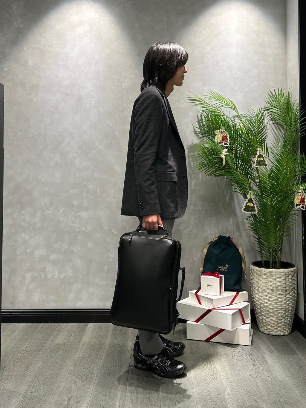 ruiさんの「TAKEO KIKUCHI｜千鳥柄 ストレッチ プルオーバー」を使ったコーディネート
