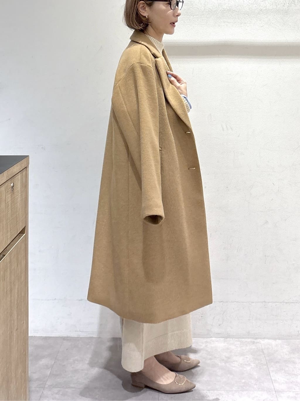 たけねぇさんの「OPAQUE.CLIP｜カシミヤブレンドウールチェスターコート」を使ったコーディネート