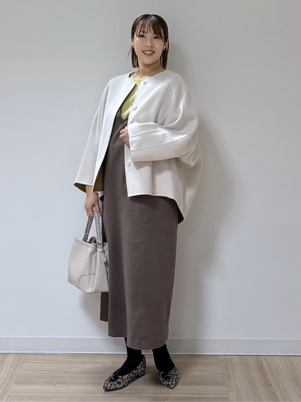 amiさんの「Reflect｜【すっきりシルエット】スエードライクジャンパースカ―ト」を使ったコーディネート