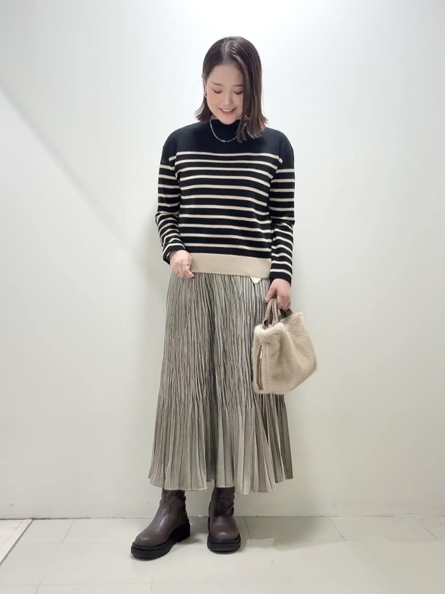 YUIさんの「UNTITLED｜【ミディ丈/軽やか】セミラグランリバー コート」を使ったコーディネート