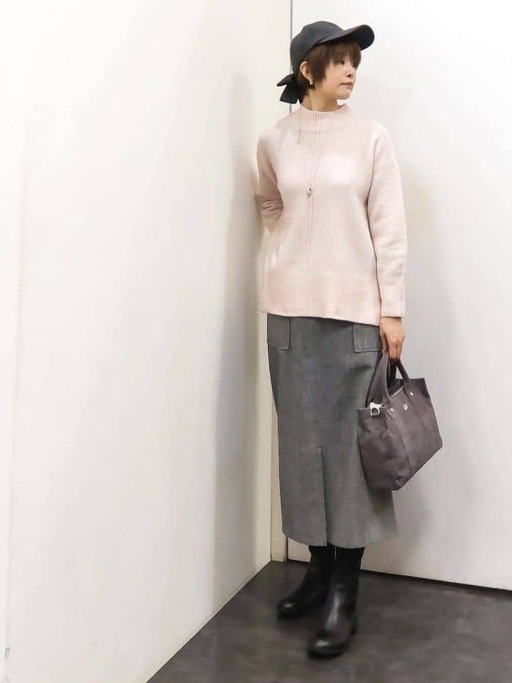 やまちゃんさんの「grove｜【洗える】ふんわりウール混オーバーサイズニット」を使ったコーディネート
