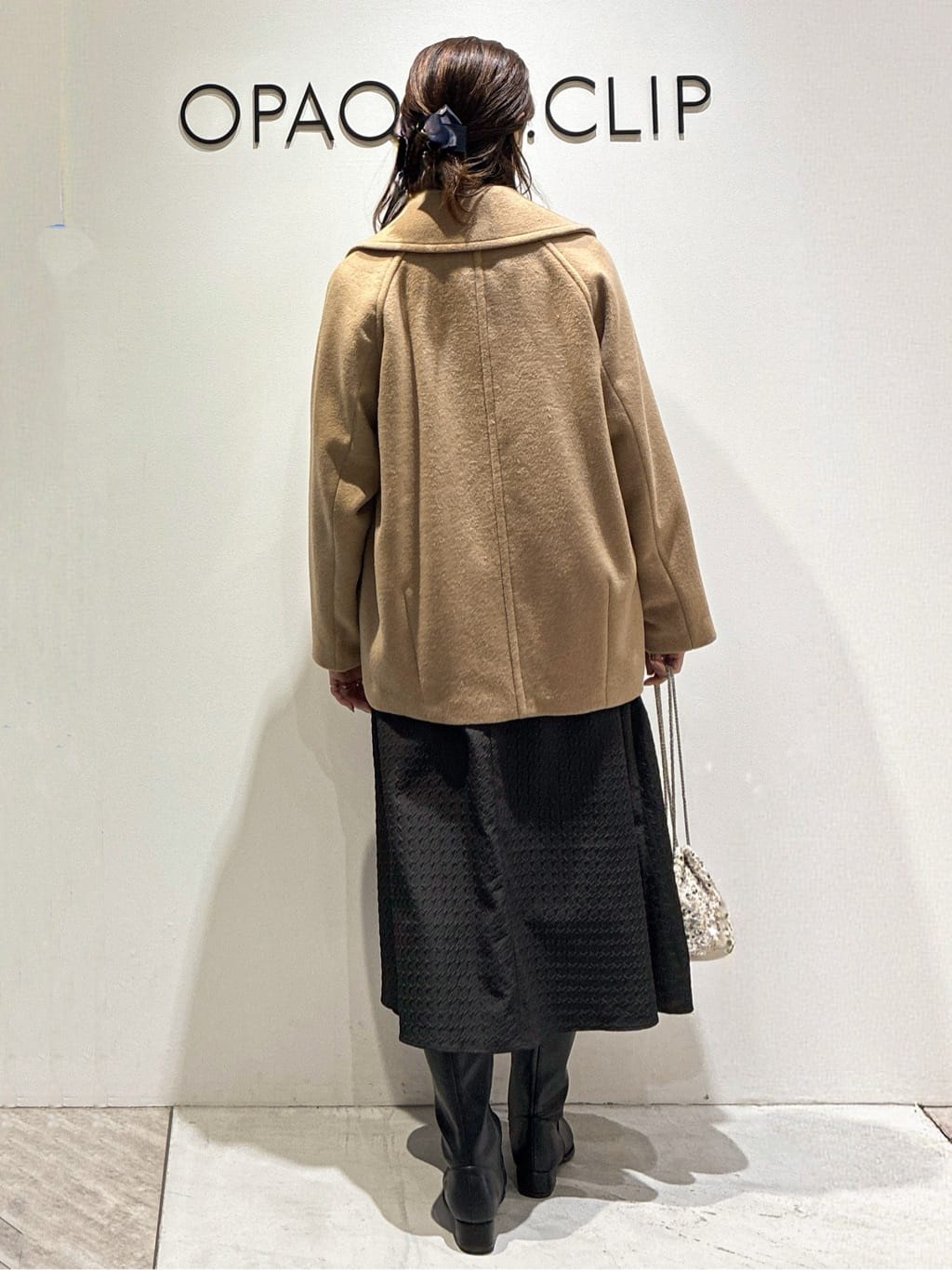 もんちゃんさんの「OPAQUE.CLIP｜カシミヤブレンドウールミドルピーコート」を使ったコーディネート