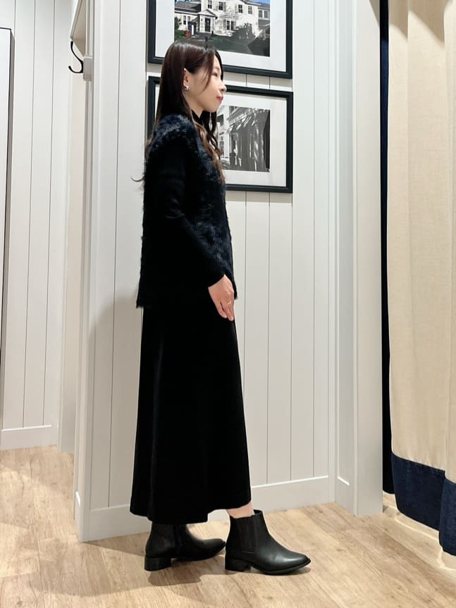 mihoさんの「Dessin｜【2点セット・洗える】シャギーベストニットワンピース」を使ったコーディネート