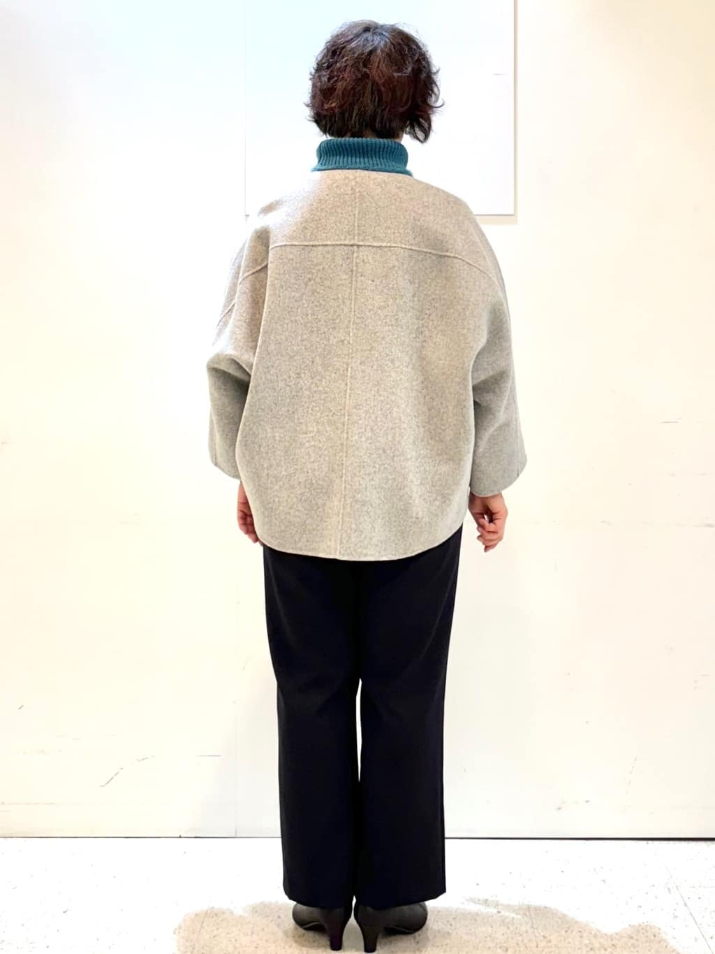ヤスコさんの「Reflect｜【ほんのりラメ感◎】ふわふわフェザーヤーンハイネックニット」を使ったコーディネート