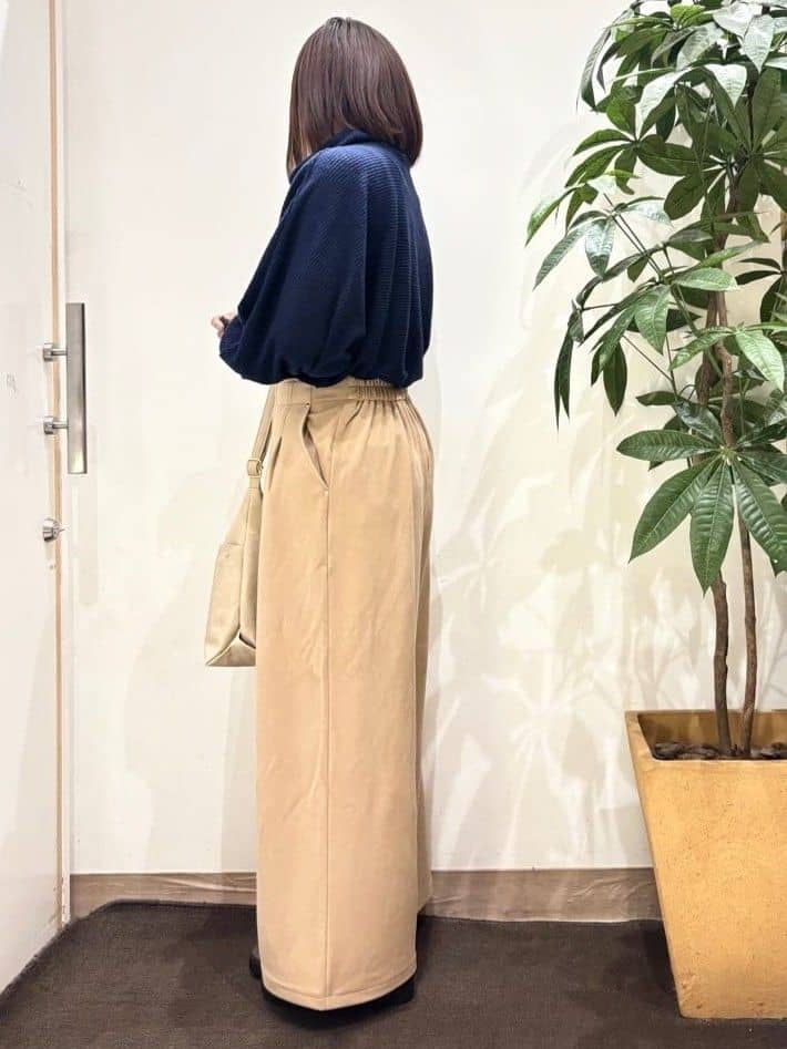 TOWAさんの「SHOO･LA･RUE｜【着丈選べる/きっと虜になる】あったかもちもち ワイドパンツ」を使ったコーディネート