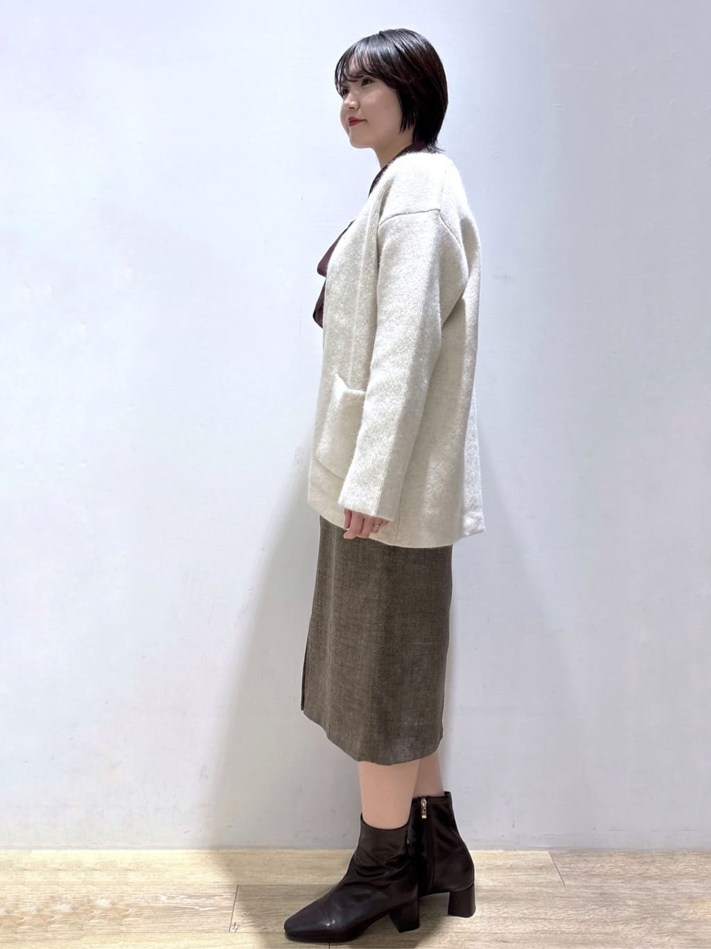 mizukiさんの「index｜ツイード調フロントジップタイトスカート【洗濯機OK／防シワ】」を使ったコーディネート
