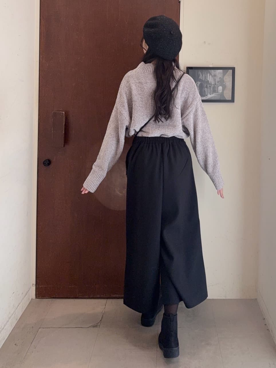 ふーちゃんさんの「SHOO･LA･RUE｜【着丈選べる/きっと虜になる】あったかもちもち ワイドパンツ」を使ったコーディネート