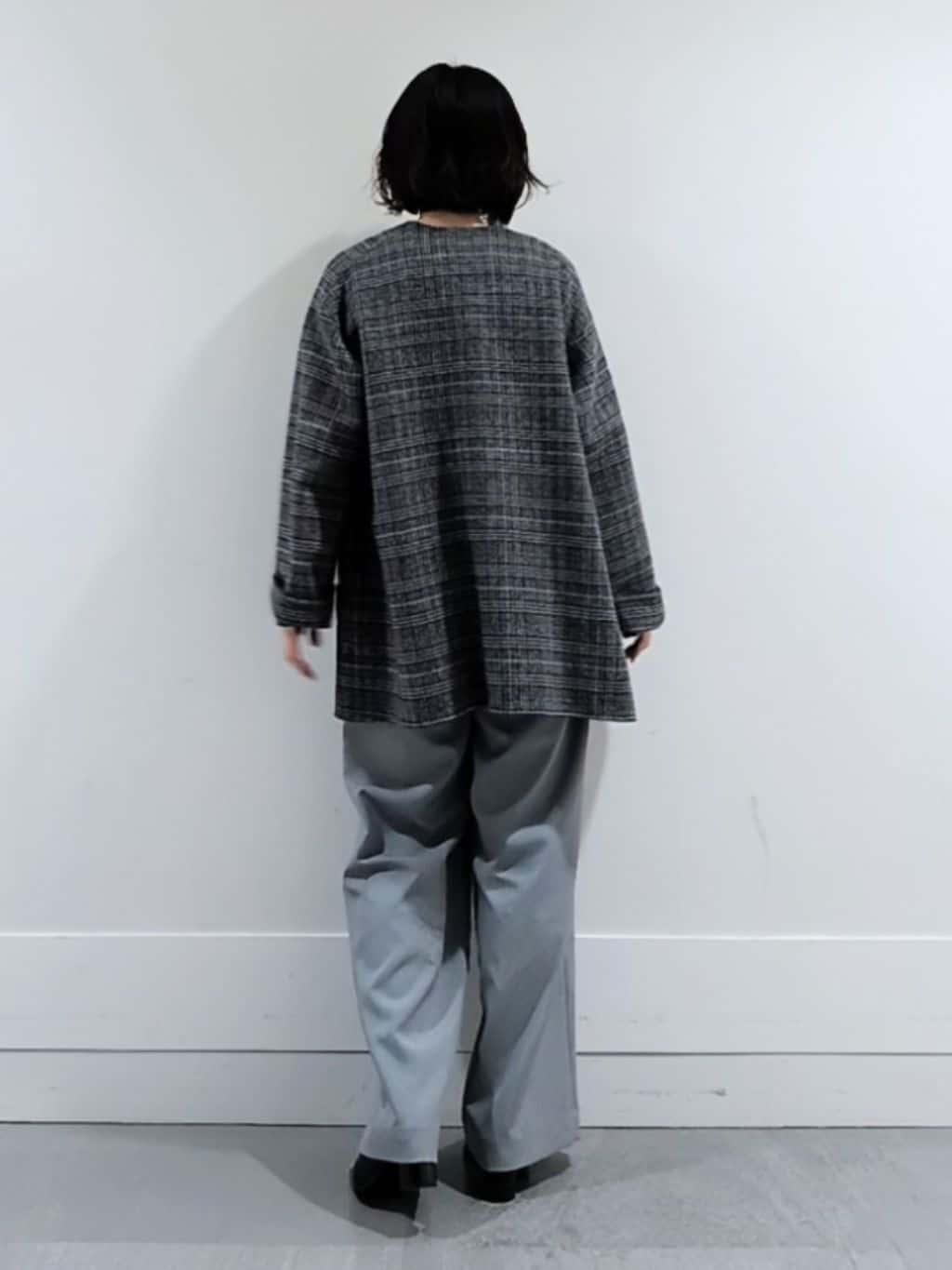 ミズタさんの「UNTITLED｜【ミディ丈/軽やか】セミラグランリバー コート」を使ったコーディネート