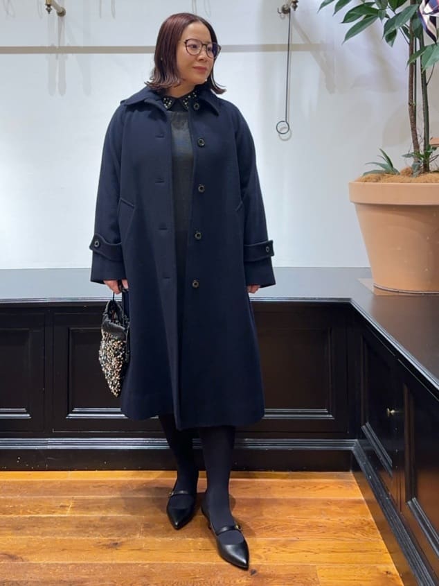 Asamiさんの「DRESSTERIOR｜Super110sウールステンカラーコート」を使ったコーディネート