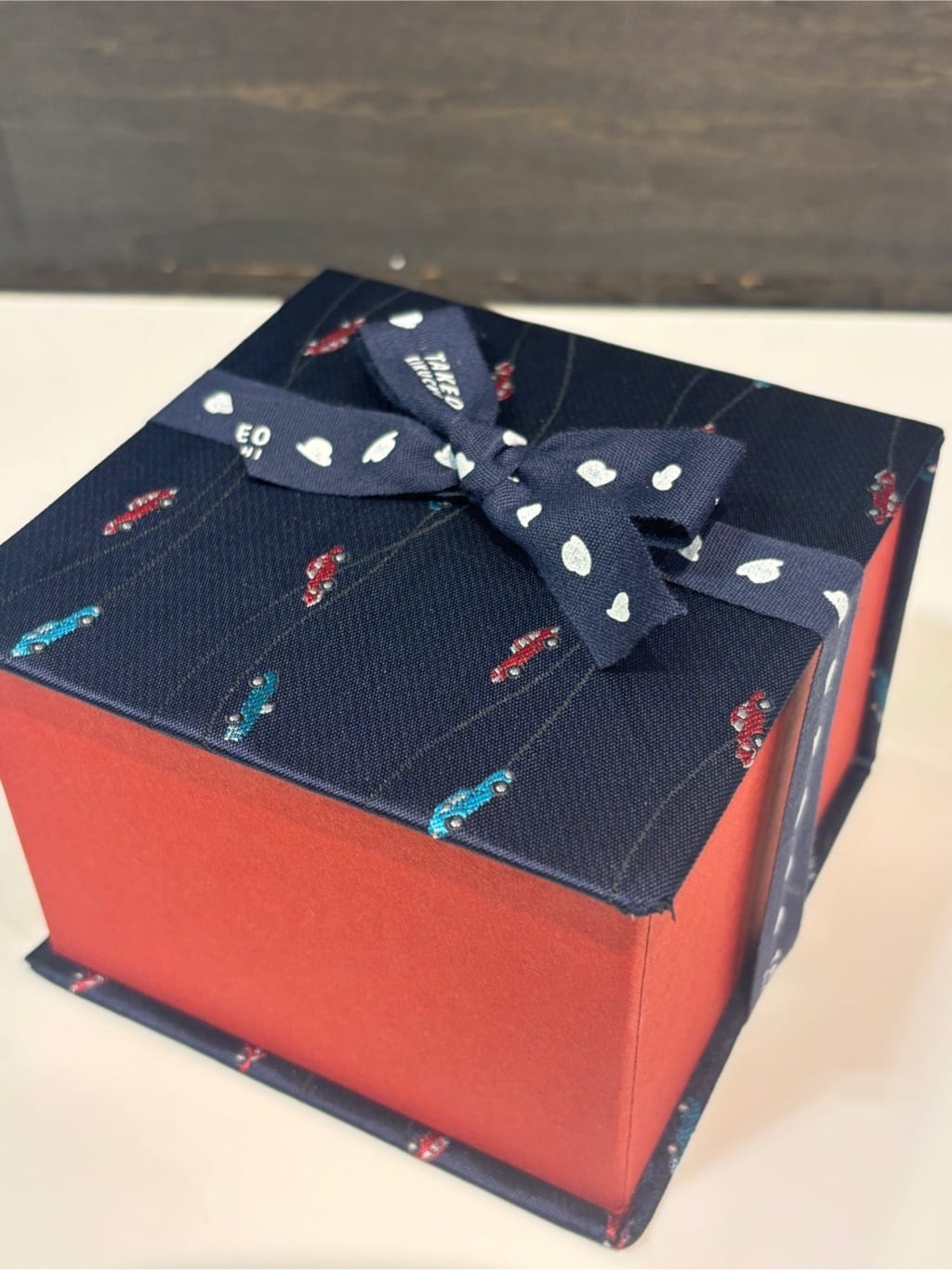 ヒナさんの「TAKEO KIKUCHI｜【BOXセット】クラシックシャドーストライプ ネクタイ＆タイバー」を使ったコーディネート
