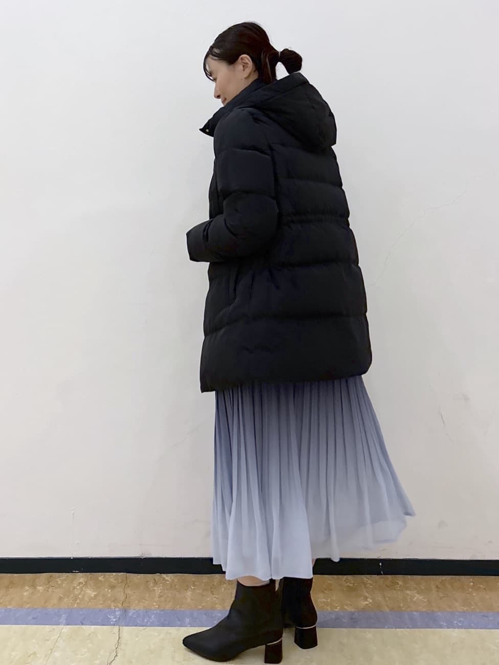 akariさんの「index｜KAWADAダウンドロストミドルコート【撥水／洗濯機OK／2WAY／静電気防止裏地】《XS～3L》」を使ったコーディネート
