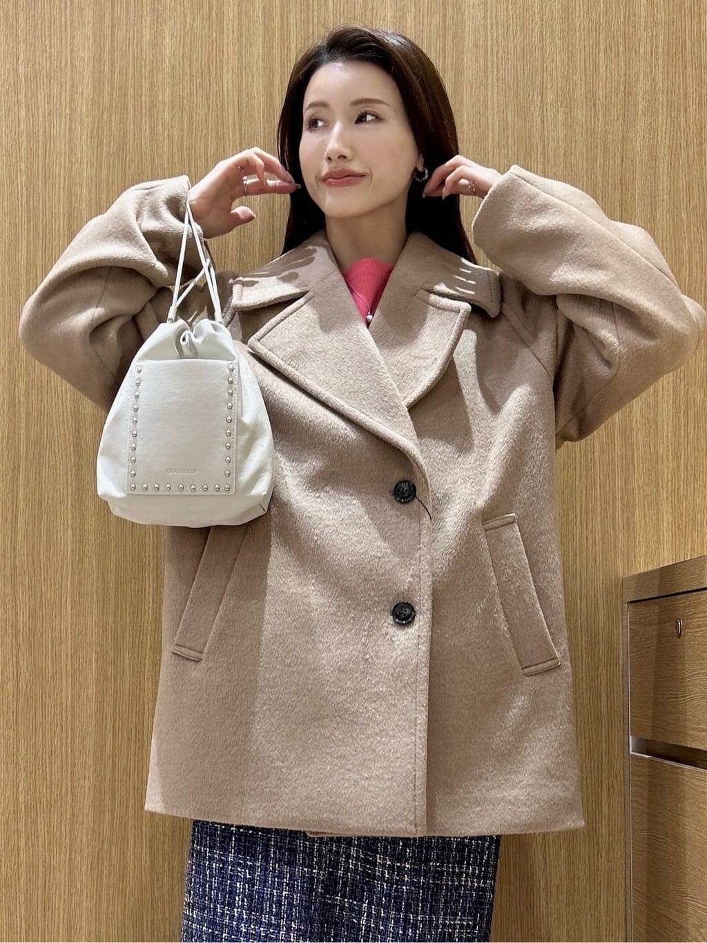 maiさんの「OPAQUE.CLIP｜カシミヤブレンドウールミドルピーコート」を使ったコーディネート