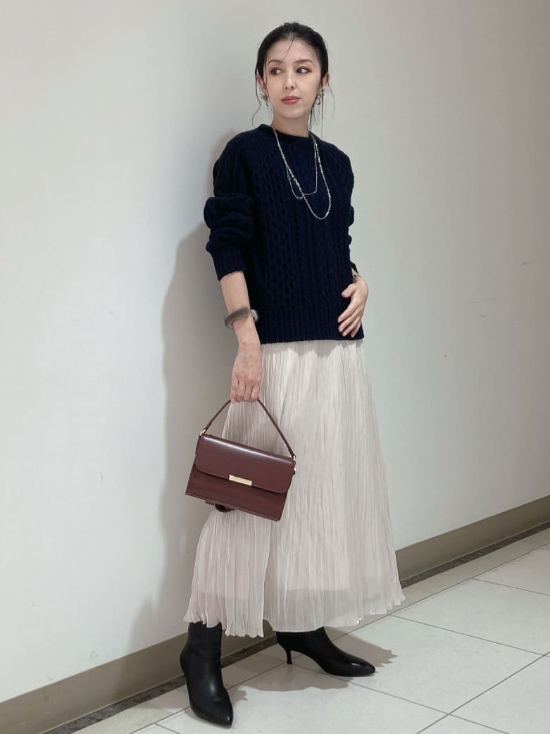 環さんの「UNTITLED｜【洗える】スポンディッシュ ケーブル柄ニット」を使ったコーディネート