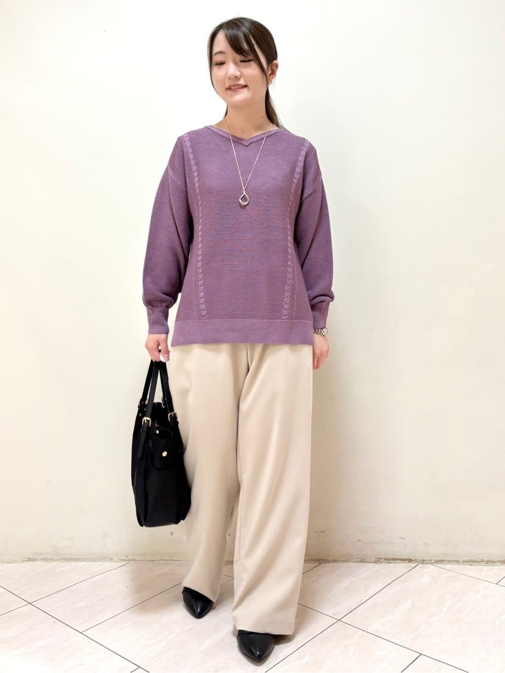 mikiさんの「Reflect｜【パンツ合わせにぴったり◎】ゆったりオフボディニット」を使ったコーディネート