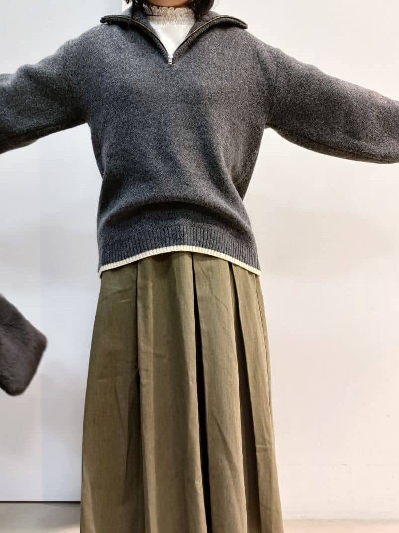 あんさんの「THE SHOP TK｜【洗える】ほど良くラフで女性らしい ハーフZIPニット」を使ったコーディネート