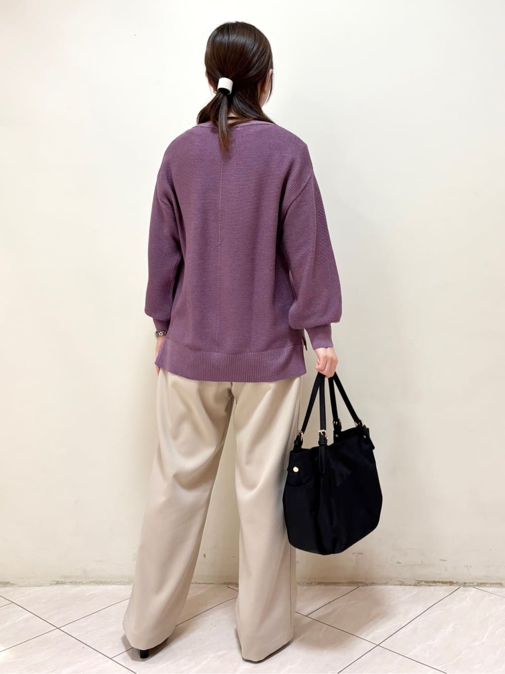 mikiさんの「Reflect｜【パンツ合わせにぴったり◎】ゆったりオフボディニット」を使ったコーディネート