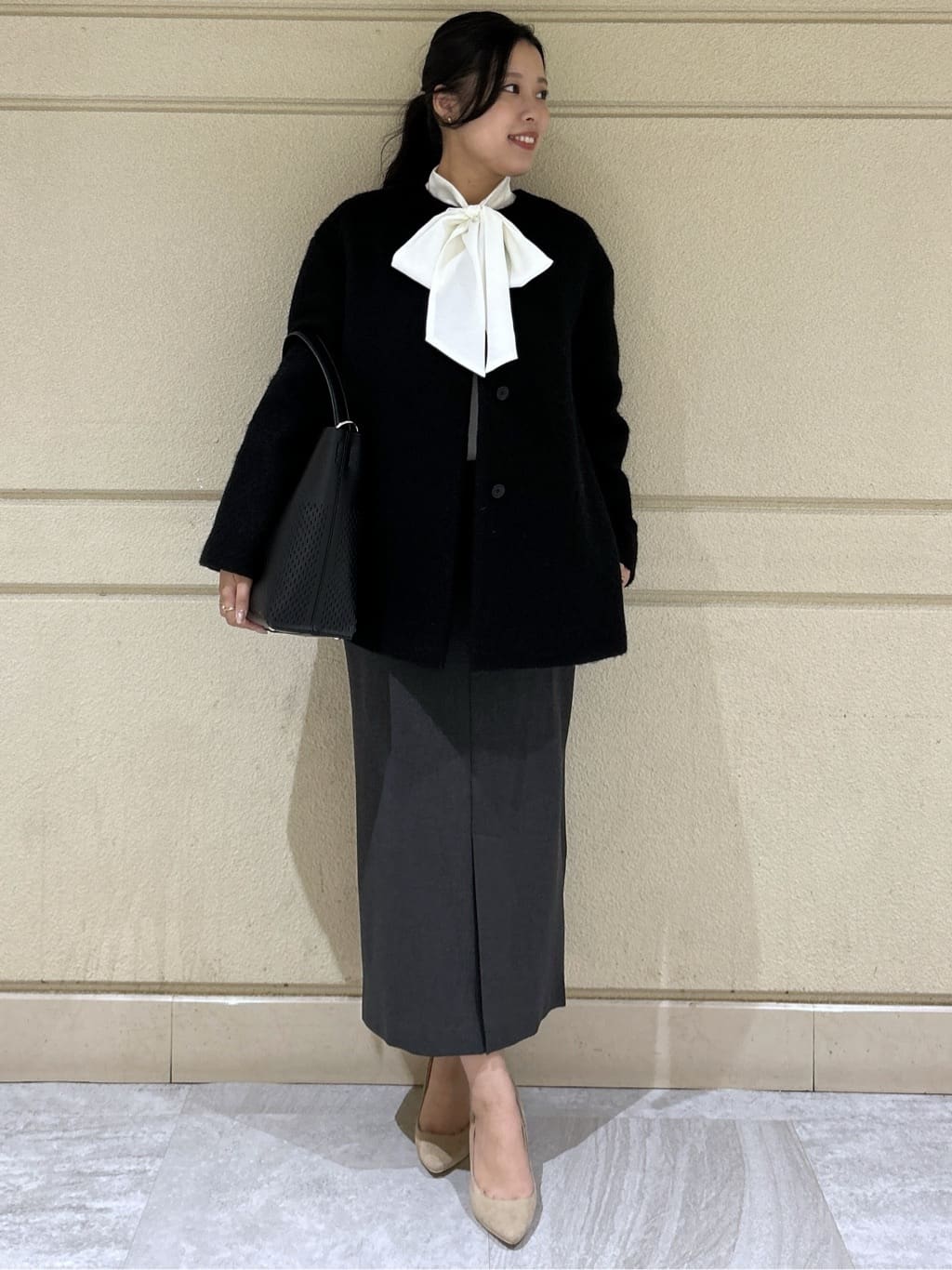 Momokaさんの「COUP DE CHANCE｜【手洗い可／日本製】シアーリボンブラウス」を使ったコーディネート