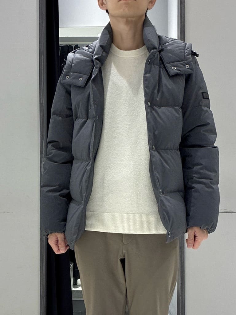 わいずみさんの「TAKEO KIKUCHI｜【Air Palette Knit】ワンポイント カラーニット プルオーバー」を使ったコーディネート