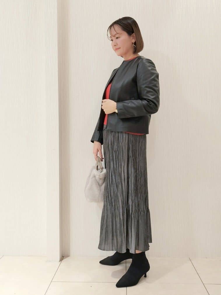 naokoさんの「UNTITLED｜【8色展開／コンパクト丈】レーヨン混 コクーンニット」を使ったコーディネート