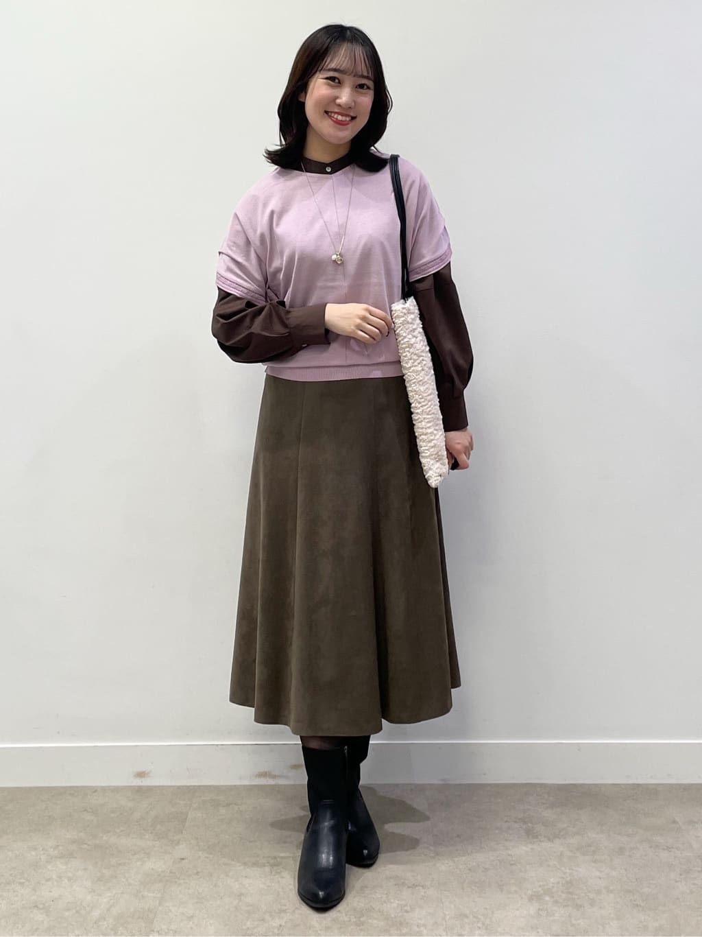 yukariさんの「Reflect｜【さらっと一枚で決まる／重ね着にもおすすめ◎】タックスリーブシャツブラウス」を使ったコーディネート