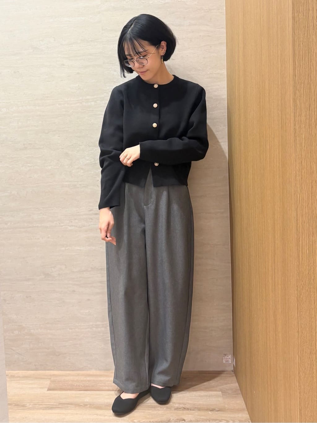 JIMAさんの「OPAQUE.CLIP｜メランジ カーヴィーパンツ【洗濯機OK】」を使ったコーディネート