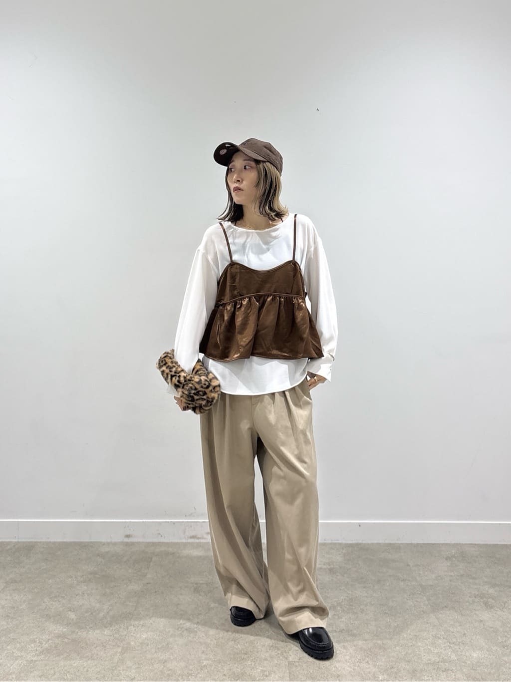 kotakiさんの「INDIVI｜ダブルクロスオーバージャケット」を使ったコーディネート
