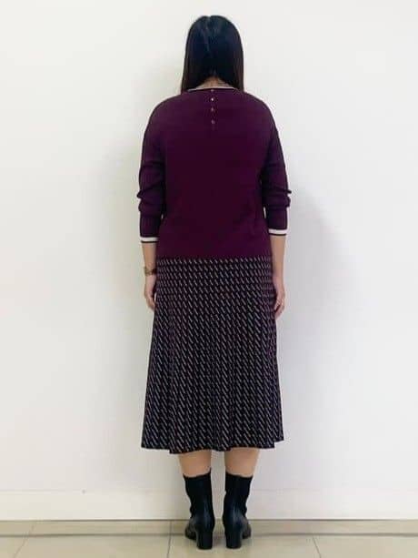 chisaさんの「Reflect｜【WEB先行カラーあり／セットアップ可】幾何調柄ニットスカート」を使ったコーディネート