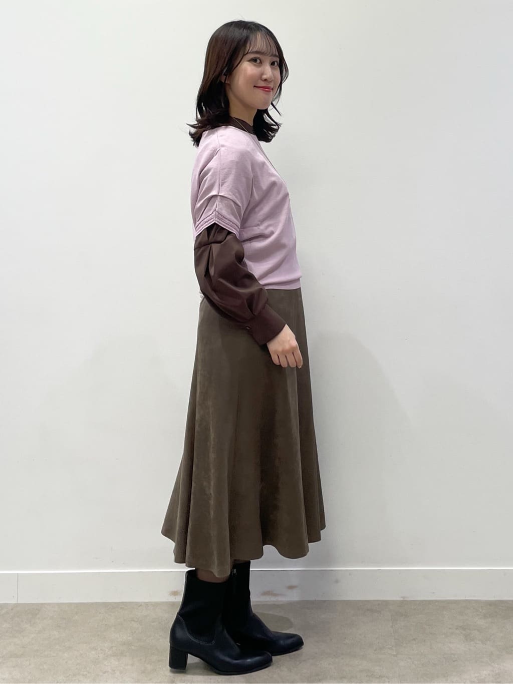 yukariさんの「Reflect｜【さらっと一枚で決まる／重ね着にもおすすめ◎】タックスリーブシャツブラウス」を使ったコーディネート