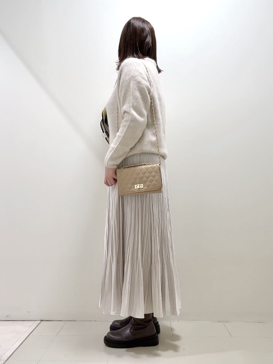YUIさんの「UNTITLED｜【ミディ丈/軽やか】セミラグランリバー コート」を使ったコーディネート
