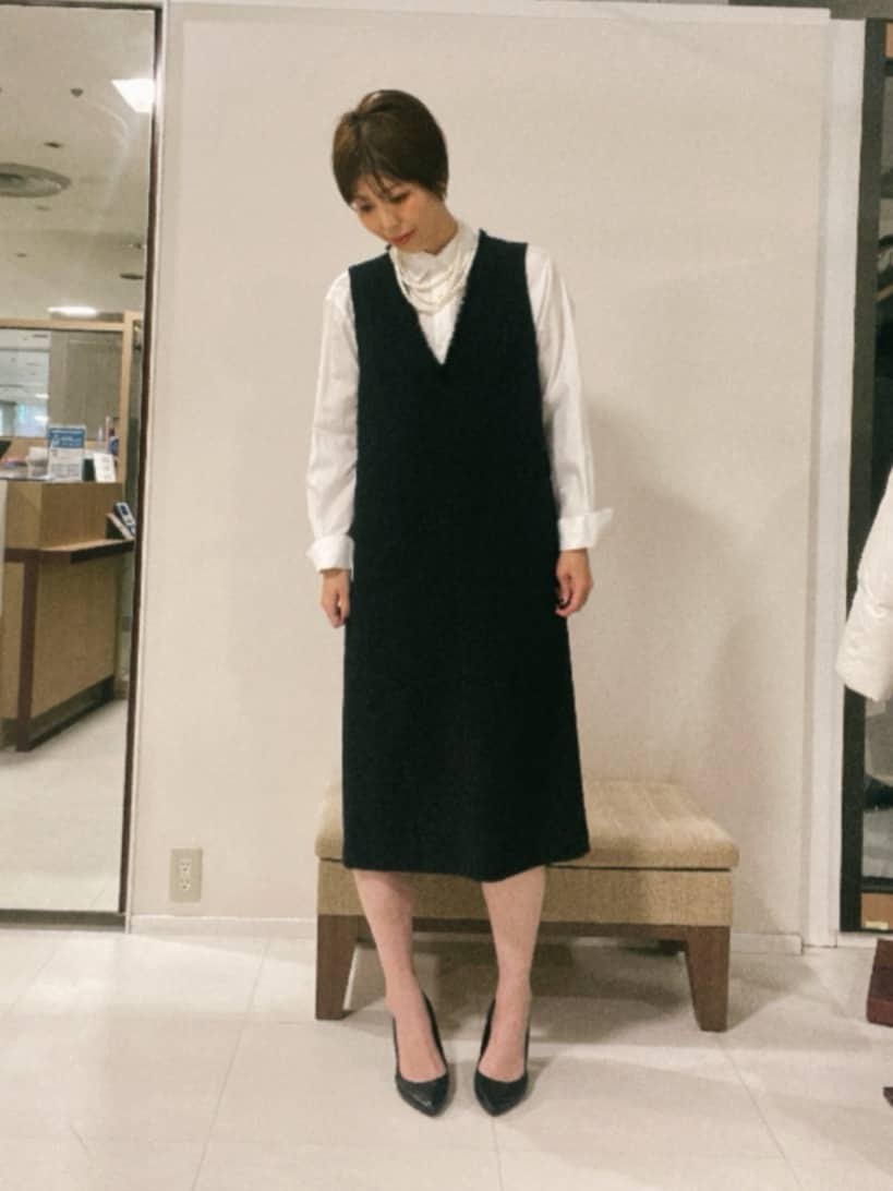 IWAMOさんの「UNTITLED｜【洗える/細見え】ツイード ジャンパースカート」を使ったコーディネート