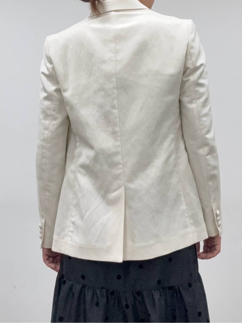 BUNさんの「DRESSTERIOR｜【セットアップ可】リネンブレンドダブルブレストジャケット」を使ったコーディネート