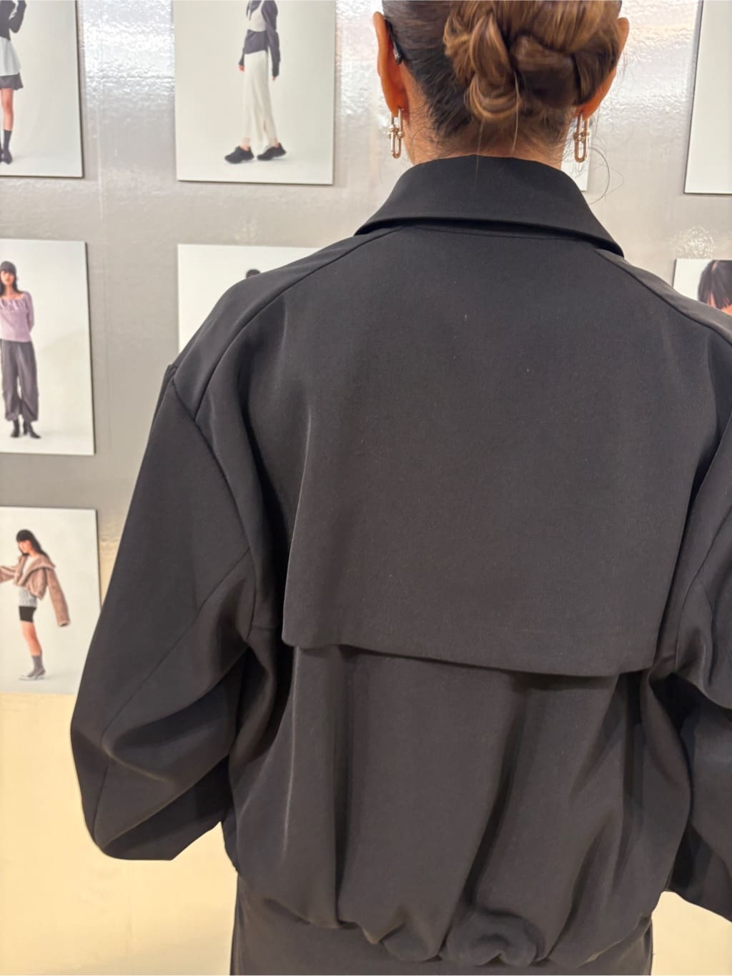 ibuさんの「CODE A｜urban tailor wide trousers」を使ったコーディネート