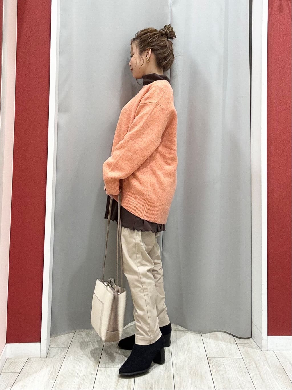 shioさんの「SHOO･LA･RUE｜【高レビュー/洗濯機可/SS-LL】あったか裏起毛 のびのびストレッチ テーパードパンツ」を使ったコーディネート