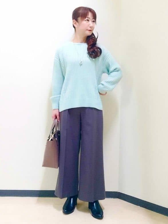花さんの「Reflect｜【SS-4Lサイズ／衿が顔に当たらない◎】スタンドネックミドルコート」を使ったコーディネート