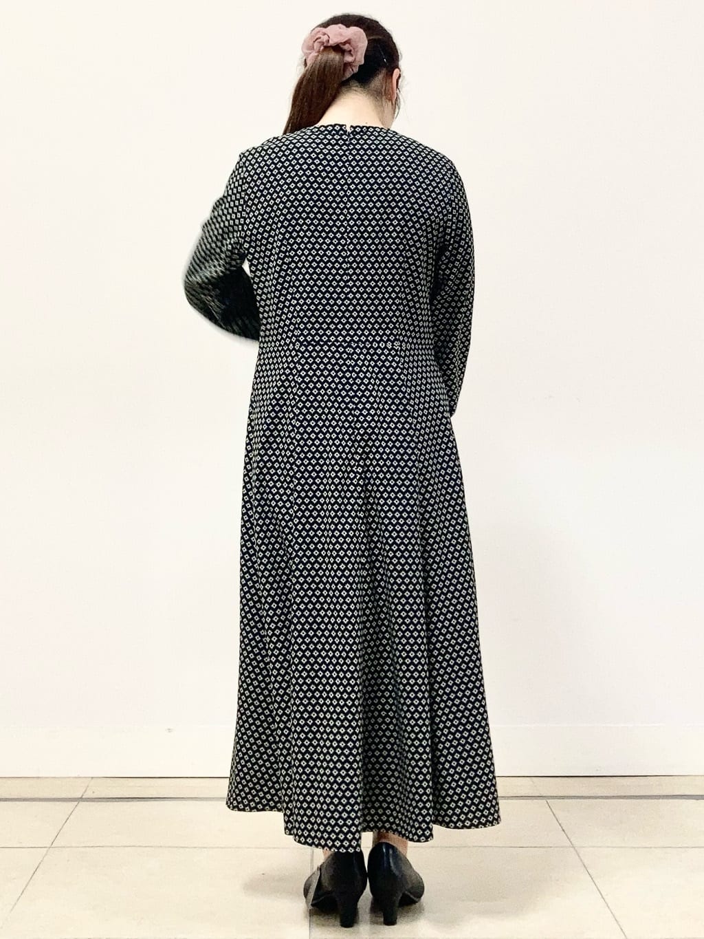 tomominさんの「Reflect｜【至福の履き心地】&rsquo;25秋冬 やみつきパンプス」を使ったコーディネート