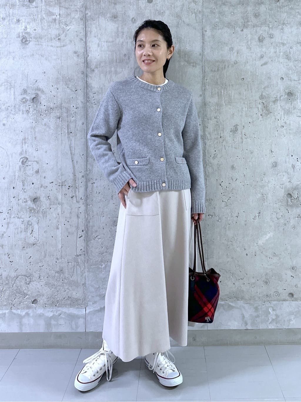 kumiさんの「Dessin｜ウールカシミヤカーディガン」を使ったコーディネート