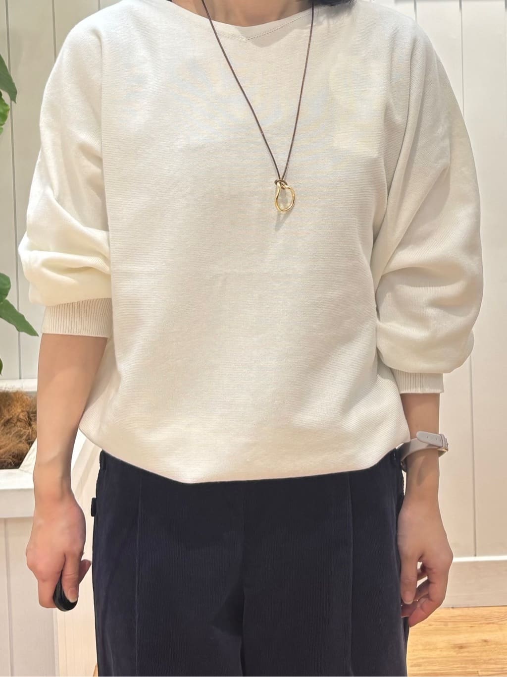 OKADAさんの「Dessin｜【洗える】ウールブレンド後ろボタンニット」を使ったコーディネート