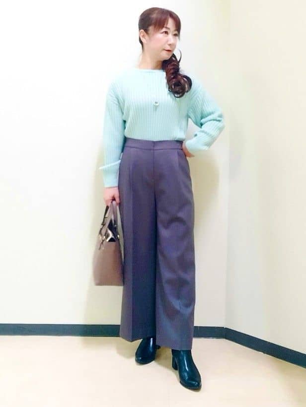 花さんの「Reflect｜【SS-4Lサイズ／衿が顔に当たらない◎】スタンドネックミドルコート」を使ったコーディネート