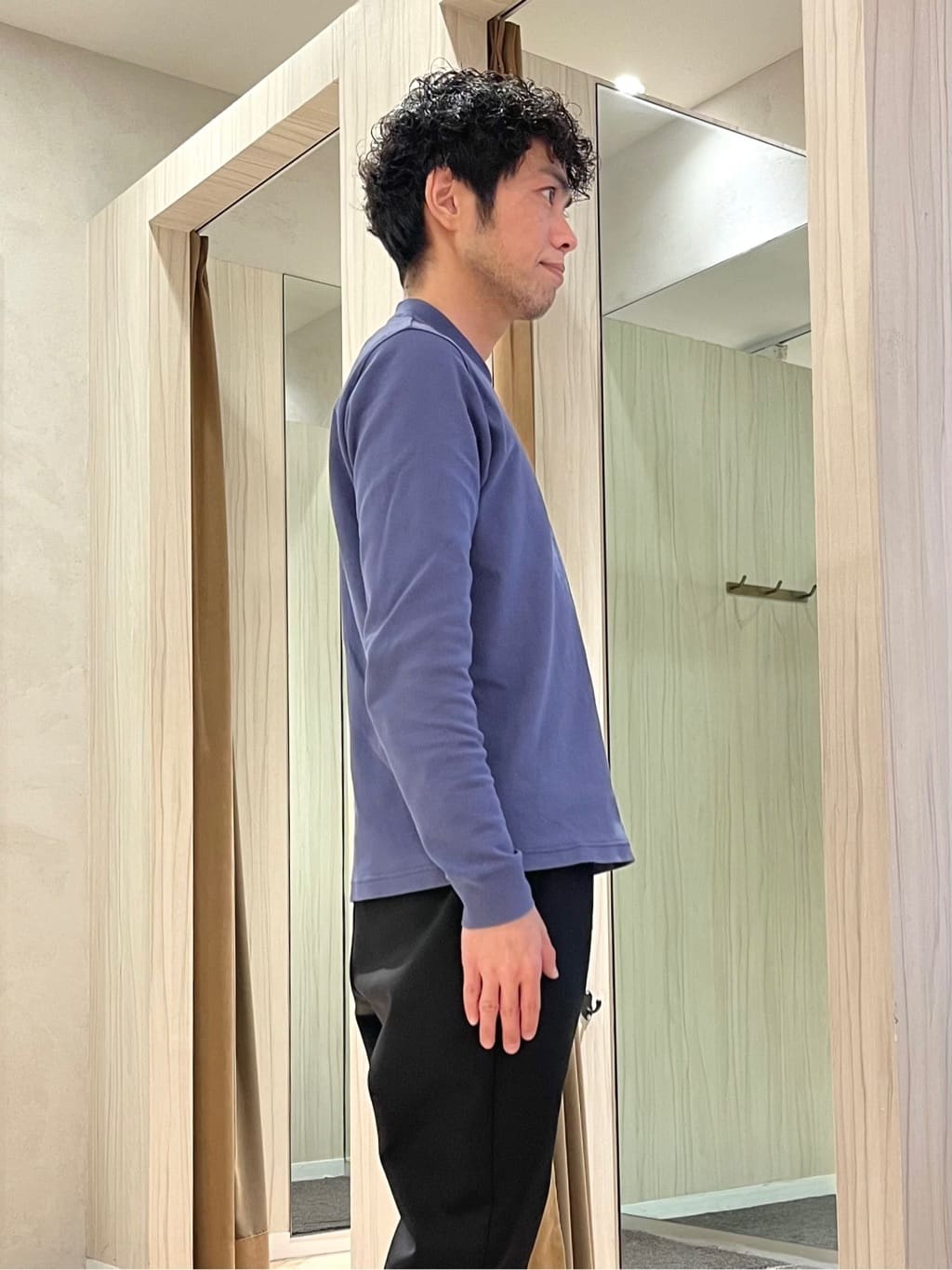 URAさんの「TAKEO KIKUCHI｜【JUST ONE LAYER】ダウンファブリック イージーパンツ」を使ったコーディネート